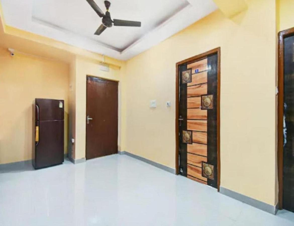 Hotel Swagatam, Kolkata Exterior photo